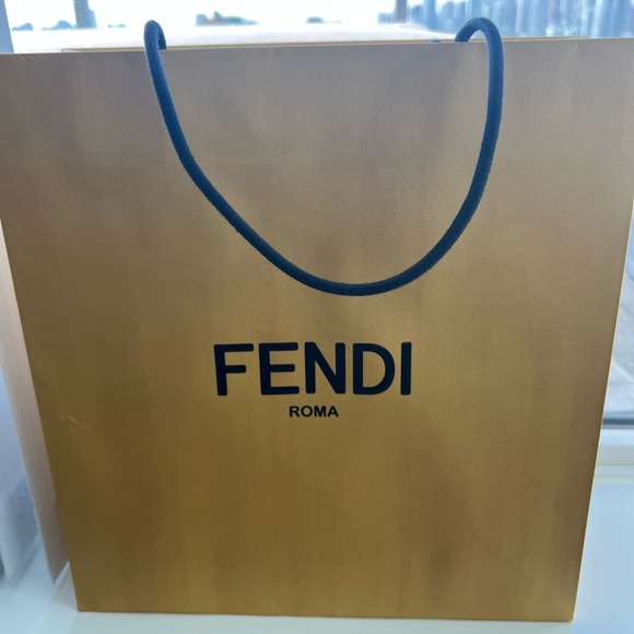 Fendi Shopping Bag & Ribbon - Picture 3 of 3